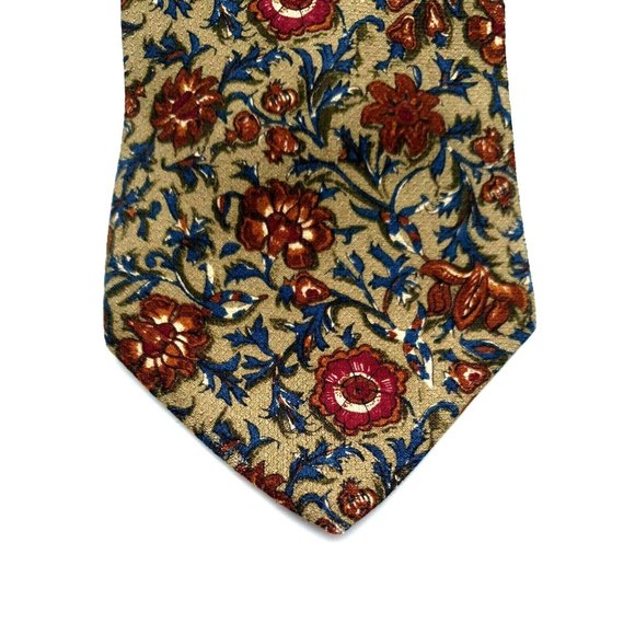 Villa Bugatti Mens Dress Tie Suit Italian Fabric Made In USA 100% Silk Accessory - Picture 2 of 5